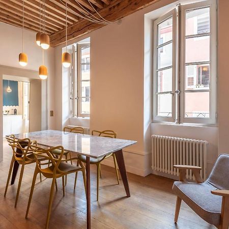 Spacious Apartment Rated 4 Stars In The Heart Of The Old Town آنسي المظهر الخارجي الصورة