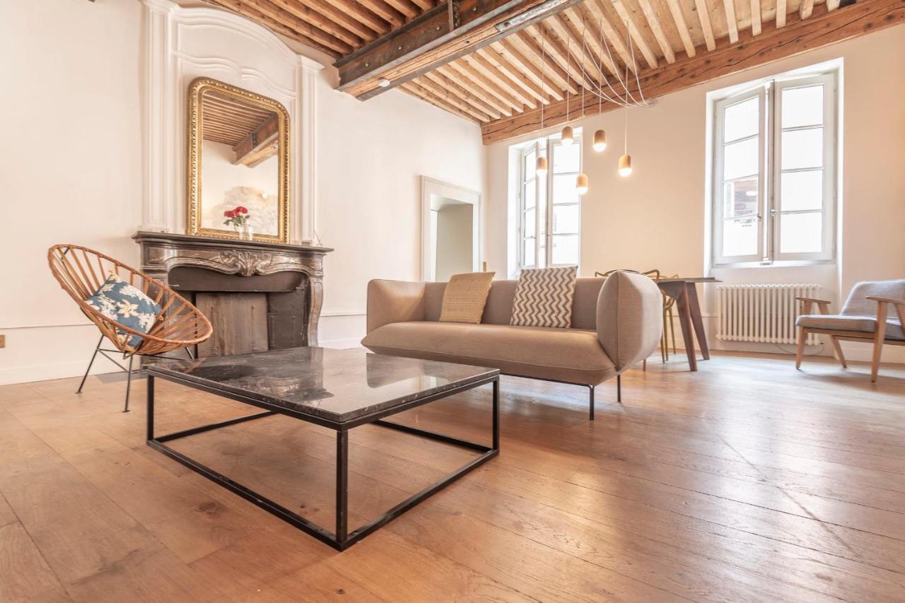 Spacious Apartment Rated 4 Stars In The Heart Of The Old Town آنسي المظهر الخارجي الصورة