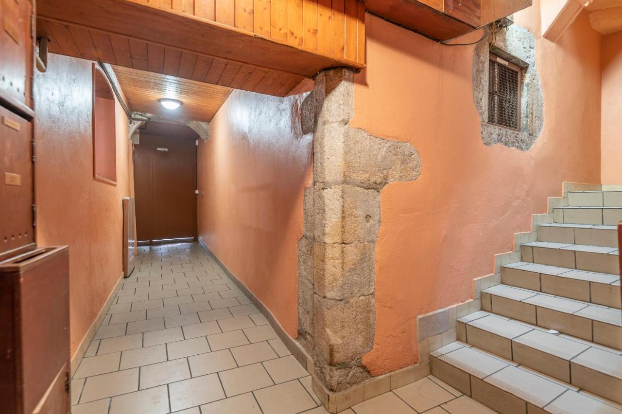 Spacious Apartment Rated 4 Stars In The Heart Of The Old Town آنسي المظهر الخارجي الصورة